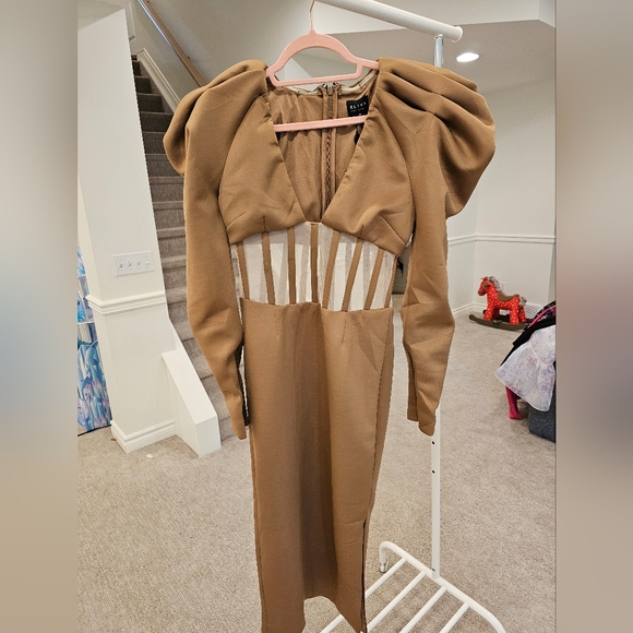 Eliya The Label - Sherene Dress - Picture 5 of 7